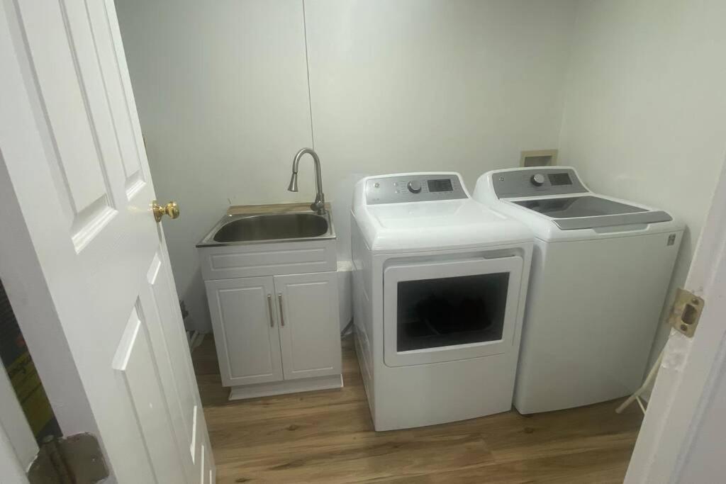 Smart Entire Loft, 3 Bedroom 2 Bath, With 3 Tv Columbia Esterno foto